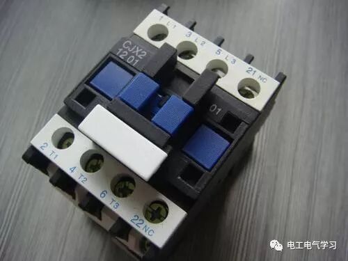 什么是繼電器？什么是接觸器？它們之間的區(qū)別在哪里？的圖9