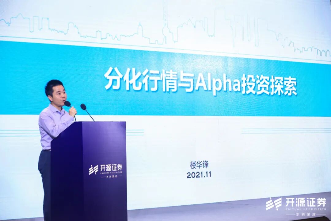 图片{w:100}{w:100}