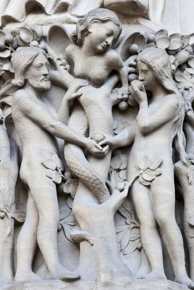 大蛇诱惑亚当和夏娃偷吃禁果↑关于炼金术师的雕像"玫瑰玻璃窗"