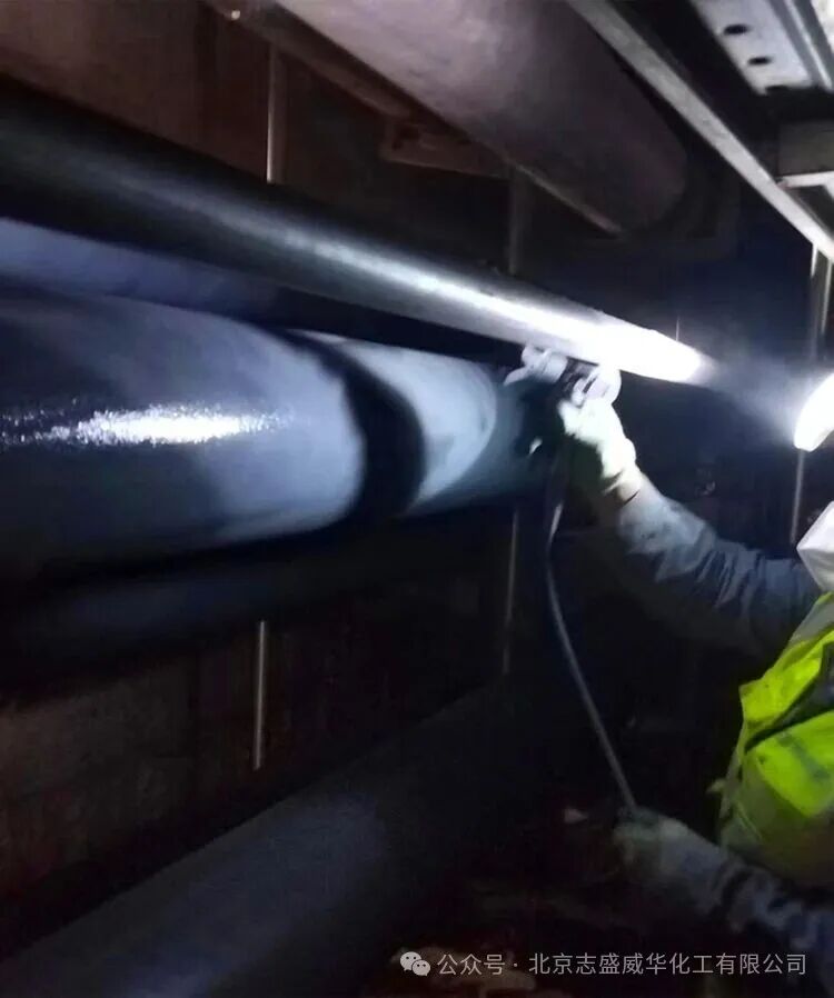 裂解炉炉管喷涂高温红外辐射节能涂料