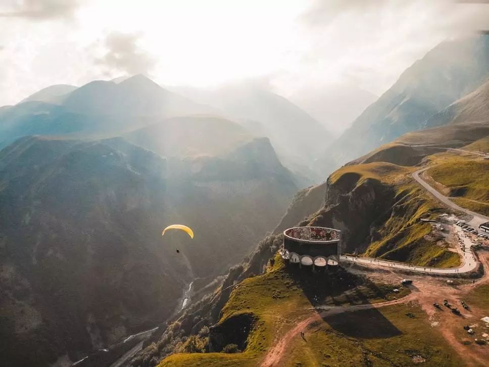 不輸瑞士的冷門旅行地，物價比泰國還低，比土耳其更浪漫！ 旅遊 第14張