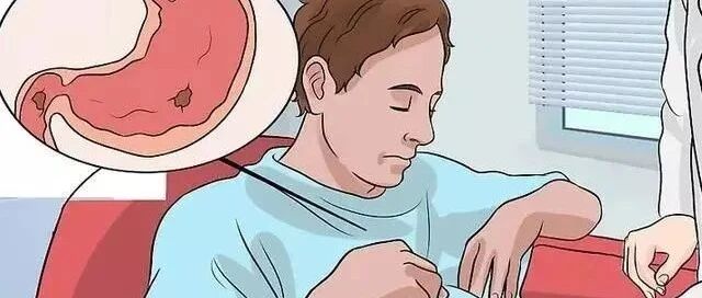 年纪轻轻就患胃癌，他们都有这些共同特点！