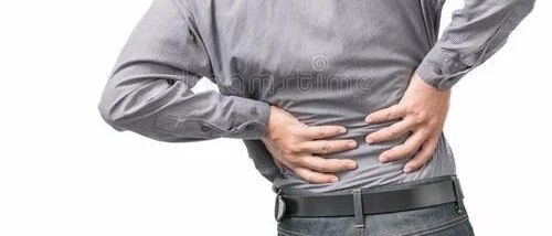 怎么打个喷嚏腰就疼得不能动了？