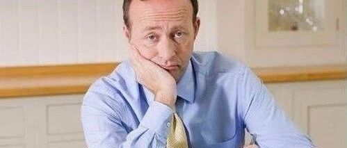 近期常常恶心呕吐腹胀，伴随体重突然减轻，要警惕这个病