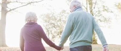 【共同抗疫】老年人和有基础疾病的人风险更高，我们可以怎么支持他们