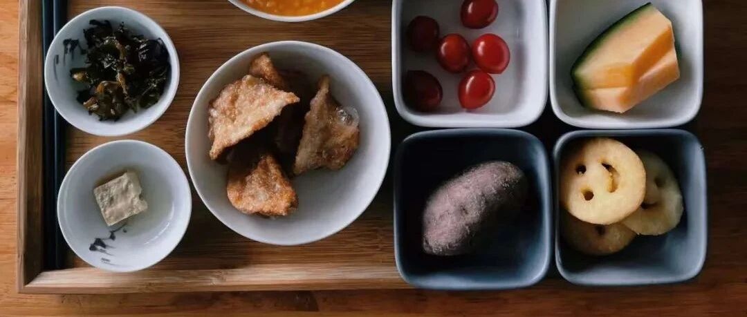 1500万造了13个房间，山中醒来，云在枕边。