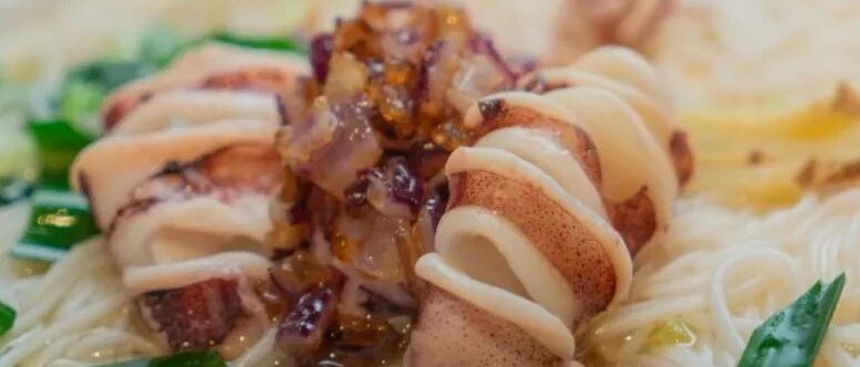 立冬最鲜的一碗！清透鲜香超饱满，哧溜几口就光盘!