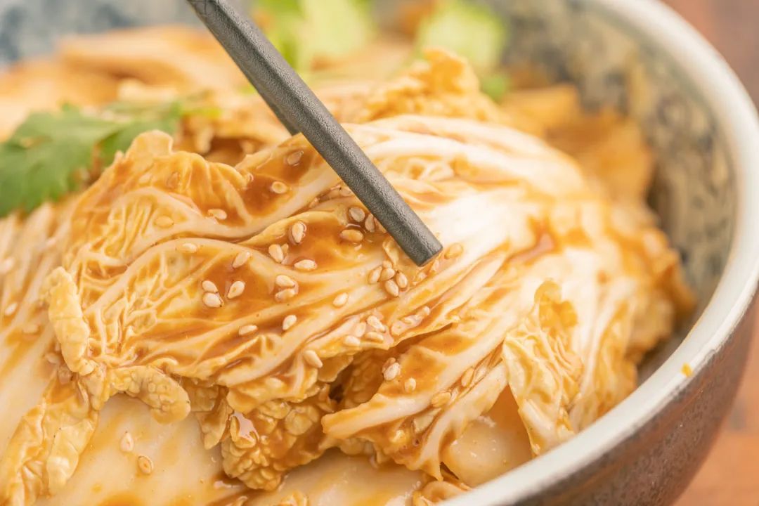 立夏刚过,抓紧安排这消暑菜!食材仅1样,酸甜脆爽一拌就成!-微信头条网 立夏刚过,抓紧安排这消暑菜!食材仅1样,酸甜脆爽一拌就成!