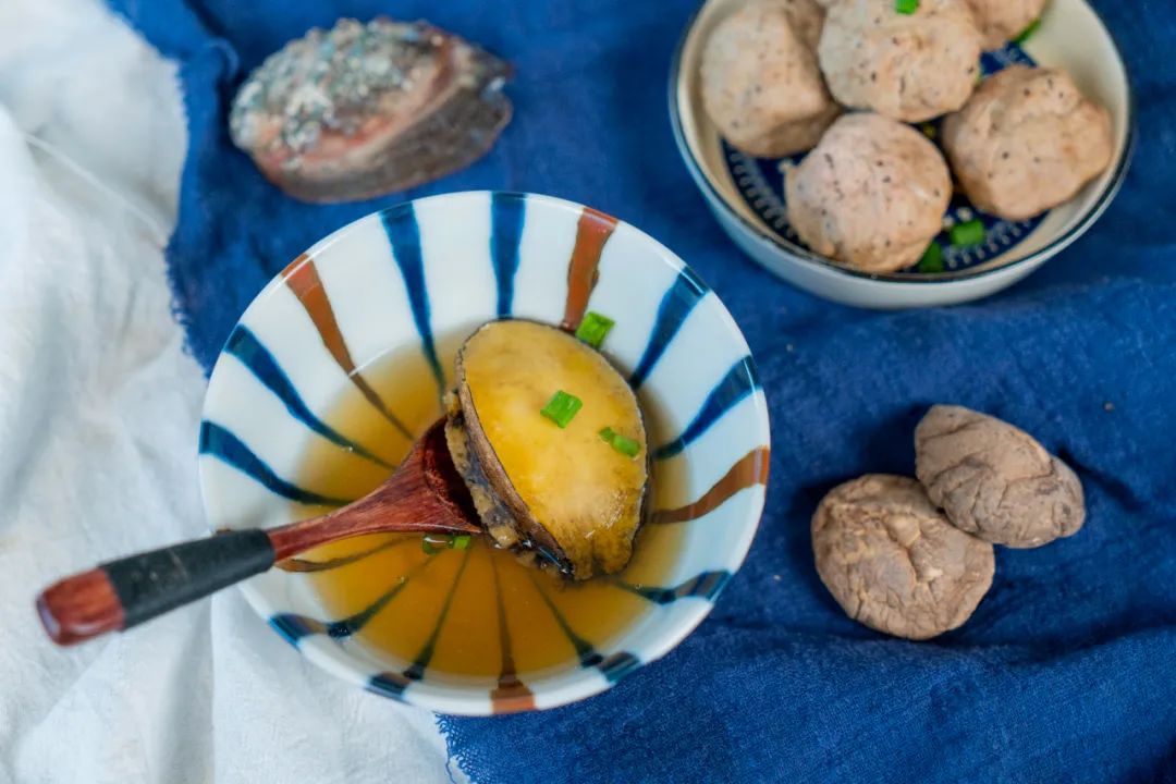 一扣搞定营养晚餐！有菜有肉还有汤，这神奇做法太万能了！