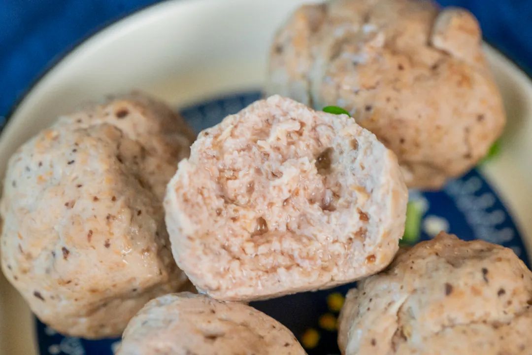 一扣搞定营养晚餐！有菜有肉还有汤，这神奇做法太万能了！