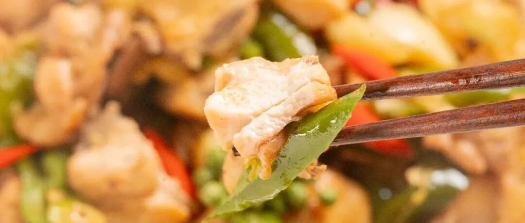 这菜是魔鬼吗？炒的时候差点骂人，吃一口就疯狂爱上！