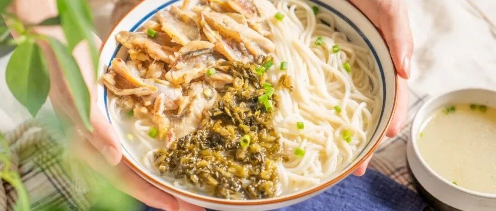 九月最鲜嫩的一碗，爽滑弹牙，端上桌就狂流口水！