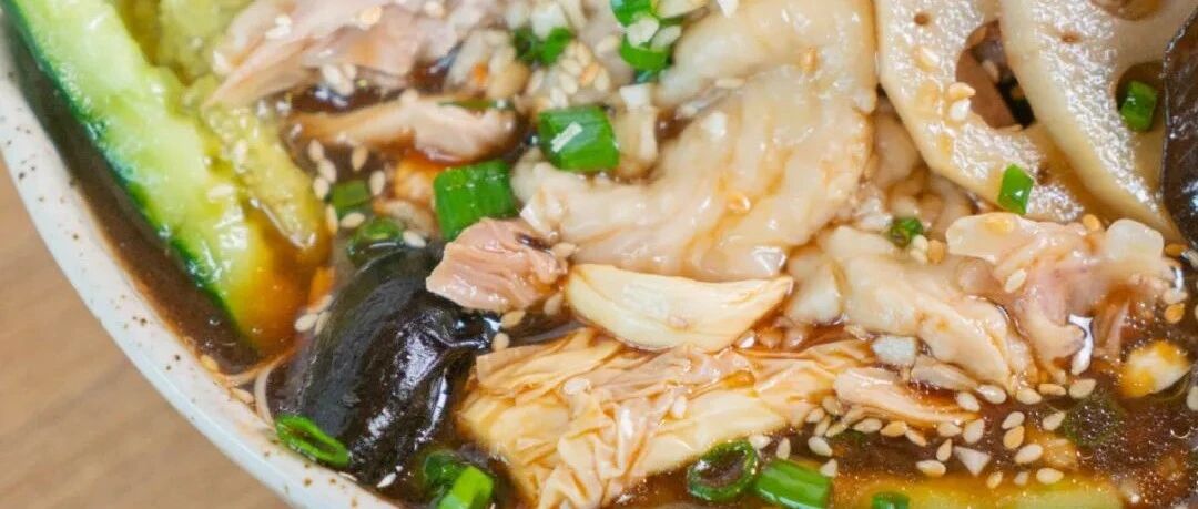 天热下馆子必点它，自己做便宜一大半！爽麻开胃贼下饭！