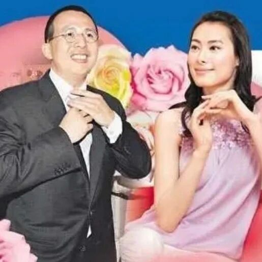 梁洛施与李泽楷分手12年,如今同逛婚纱店,疑似怀上4胎待嫁豪门,56岁的他玩够了?