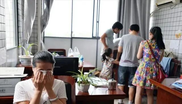 高考文科生考哪几科 2021高考分数线公布，安徽文理两科相差百余分，文科生太吃亏！