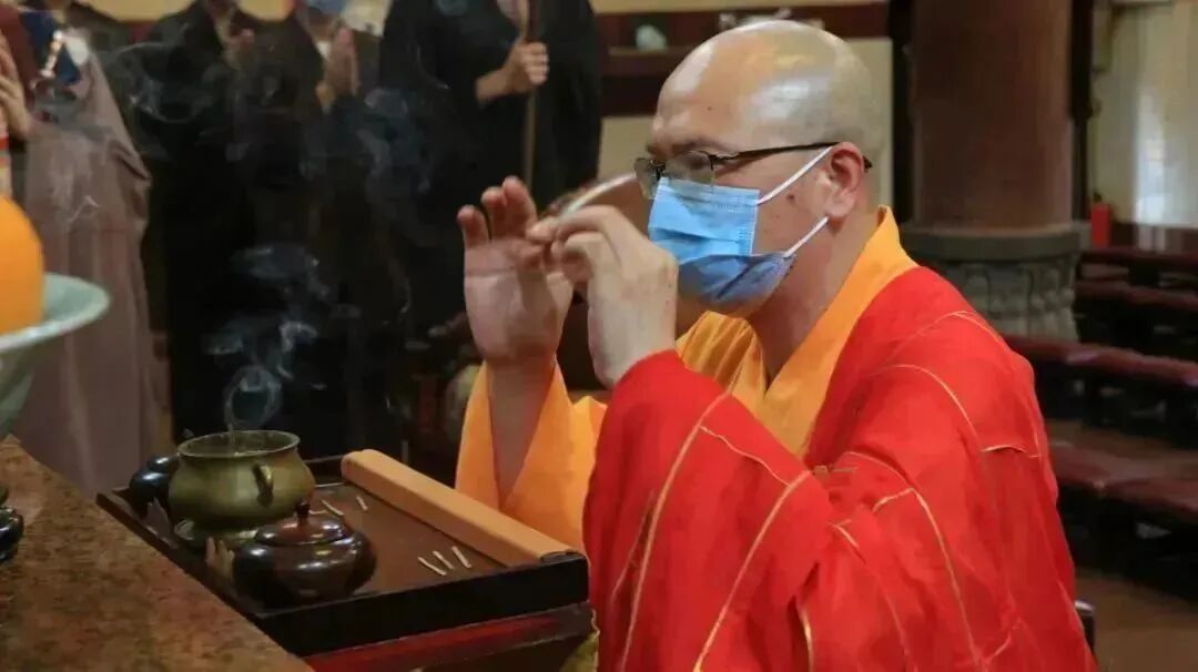 云门寺辛丑年举行护国息灾祈福法会洒净仪式