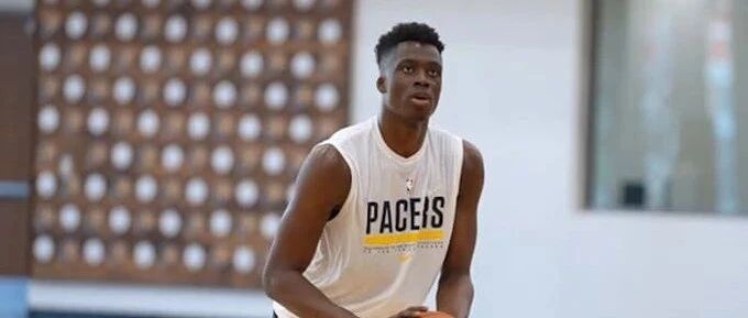 一门四杰？字母家族又来了个弟弟！他能赶上选秀的末班车吗？