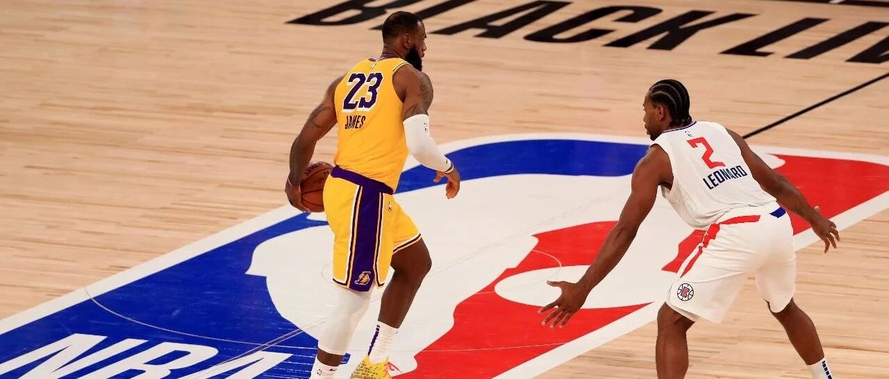 詹姆斯居家备战季前赛 双十二揭幕战上演洛城德比