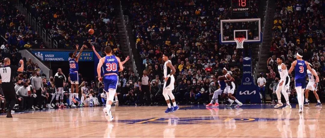 三分竞争，库里竟不敌维金斯！帝之高效，恩比德爆砍43+15+7！