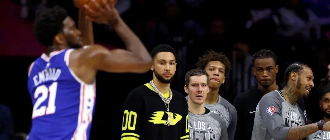 “篮球春晚”不负众望 恩怨局76人溃败！西蒙斯让费城无嘘声！