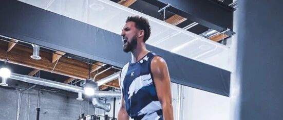 新赛季水花100%健康回归 爱德华兹是勇士夺冠最后一块拼图？