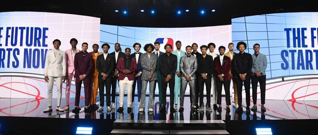 选秀大年，未来从这里开始！拿来吧你，新秀情报都在这里！