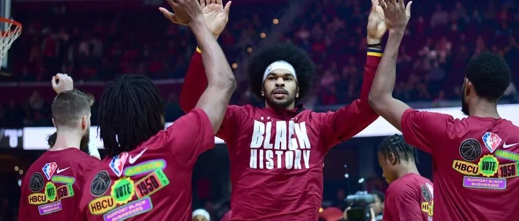 新援就位，克利夫兰铁骑吹响冲锋号角！旧部飘零，撕裂之城搏出一线生机！