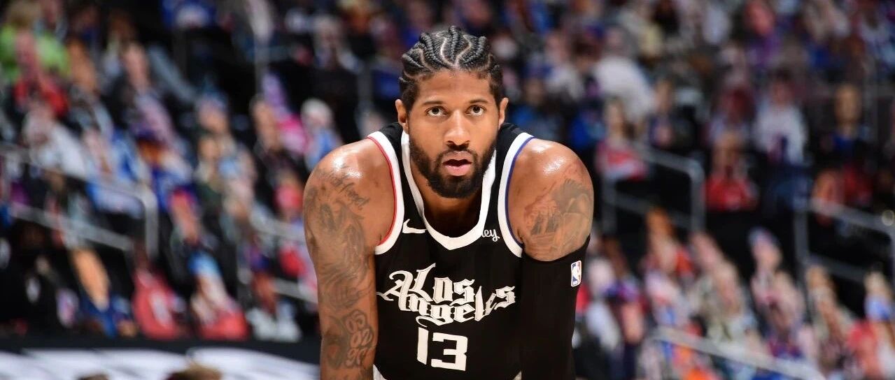 米切尔单节16分末节伤退 卡椒合砍65分快船1-2爵士