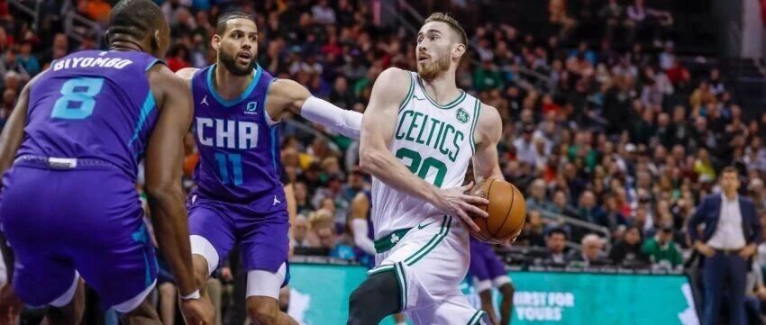 乔帮主的运营鬼才难以参透，花1.2亿买一张季后赛门票？