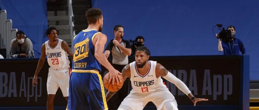 詹姆斯榜首毋庸置疑！库里9记三分大逆转证明自己被低估！球球大作战是弟弟赢了！