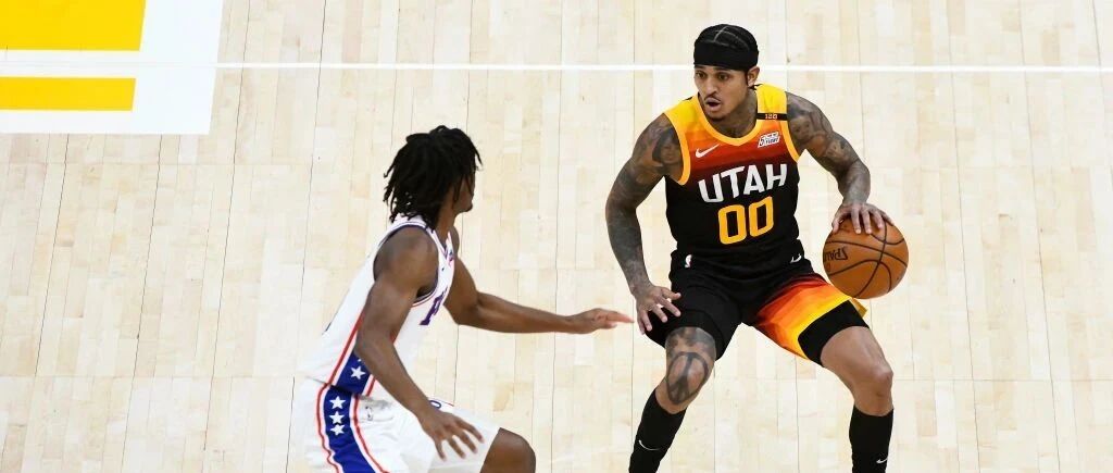 见西蒙斯就玩命？替补登场克拉克森40分暴走！阿杜请放心！欧文哈登联手刷新队史纪录！