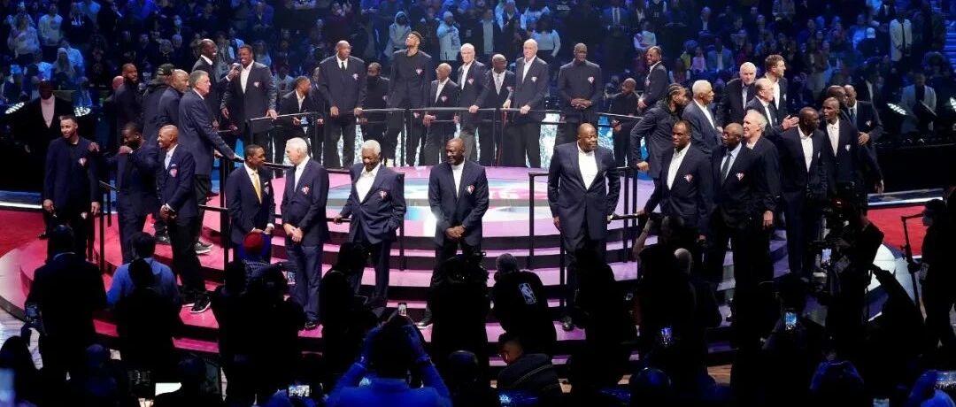 75大巨星闪耀全明星 庆典活动变成大型追星现场！真正的星中之星！