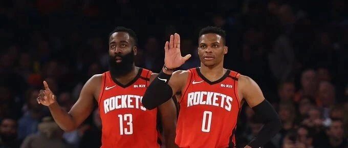 老板发话：“主力阵容不拆！”8年徘徊熬走3个教练，哈登还能试错几年？