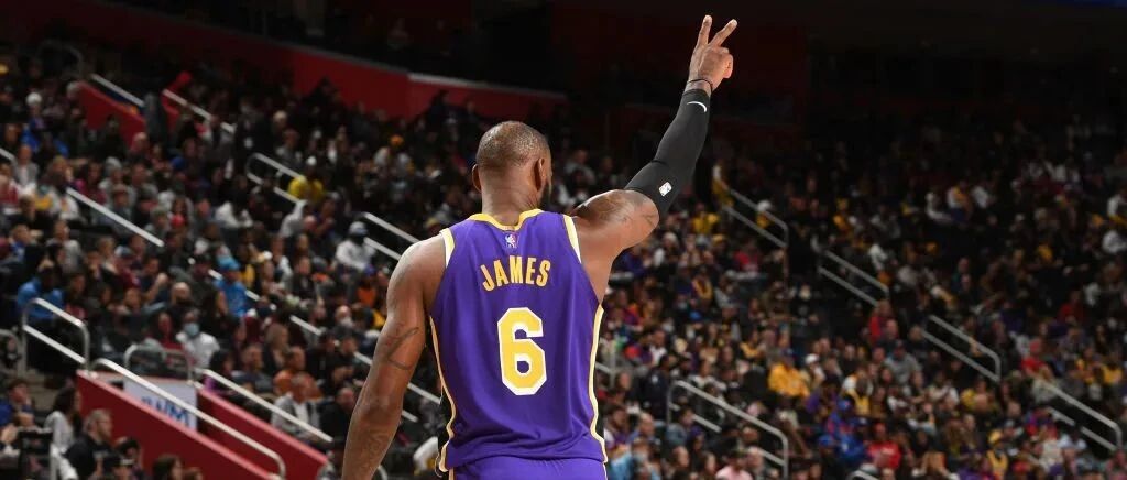 湖人完成17分逆转！维金斯真的要起飞啦？