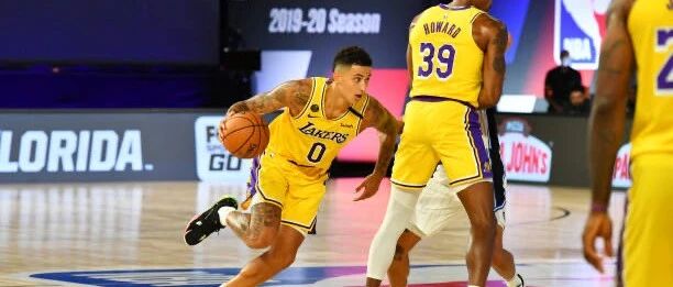 25岁砍25分！库兹马爆发不愧是第三巨头！快船巨头狂打铁！多亏替补救场逆转奇才！