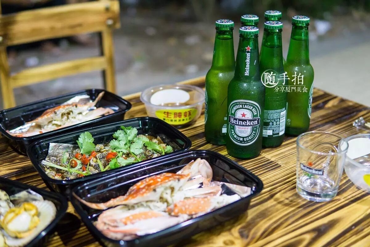 探店征集令:火爆撸串店and 老牌烧酒配,一起来!