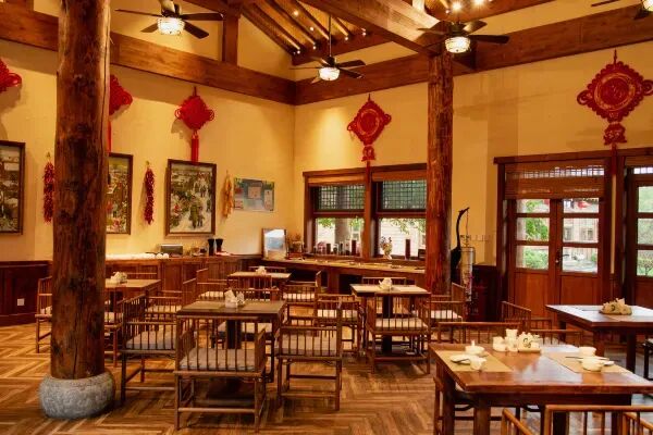 长白山雪季酒店套餐599元起 滑雪温泉漂流含接送 不加价预约至2027年3月