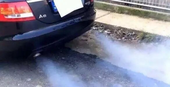 怎样判断发动机是否烧机油？