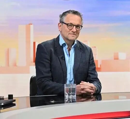 失踪4天后，英国著名电视节目主持人遗体在海边发现，“死因不明”