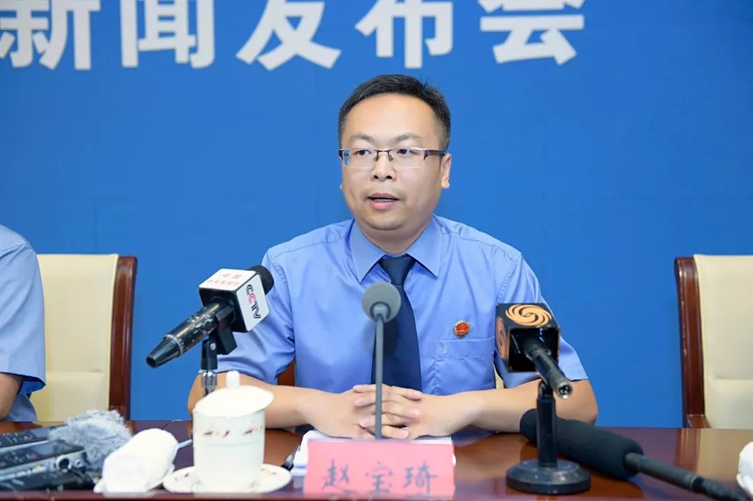 最高檢披露周輝集資詐騙案：6600萬買20輛豪車