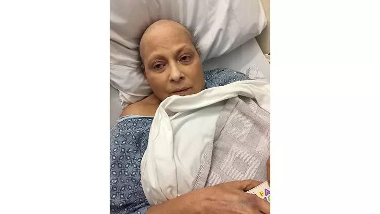 女子用42年强生爽身粉确诊卵巢癌 被判获赔近28亿