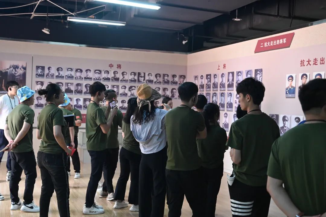 【团结奋斗 做新一代长征人】第三期鸭苗班赴延安培训学习 【团结奋斗 做新一代长征人】第三期鸭苗班赴延安培训学习