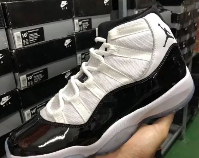 aj11鞋头褶皱怎么办aj11鞋头不对称正常吗