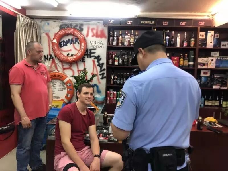 雷霆出击护民安 江阴警方开展社会面治安集中整治行动