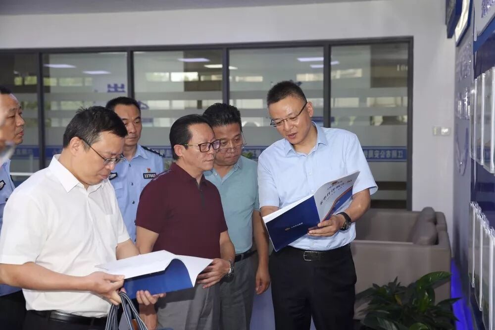 中央媒体大咖齐聚江阴 深度聚焦“一流公安”品牌集群