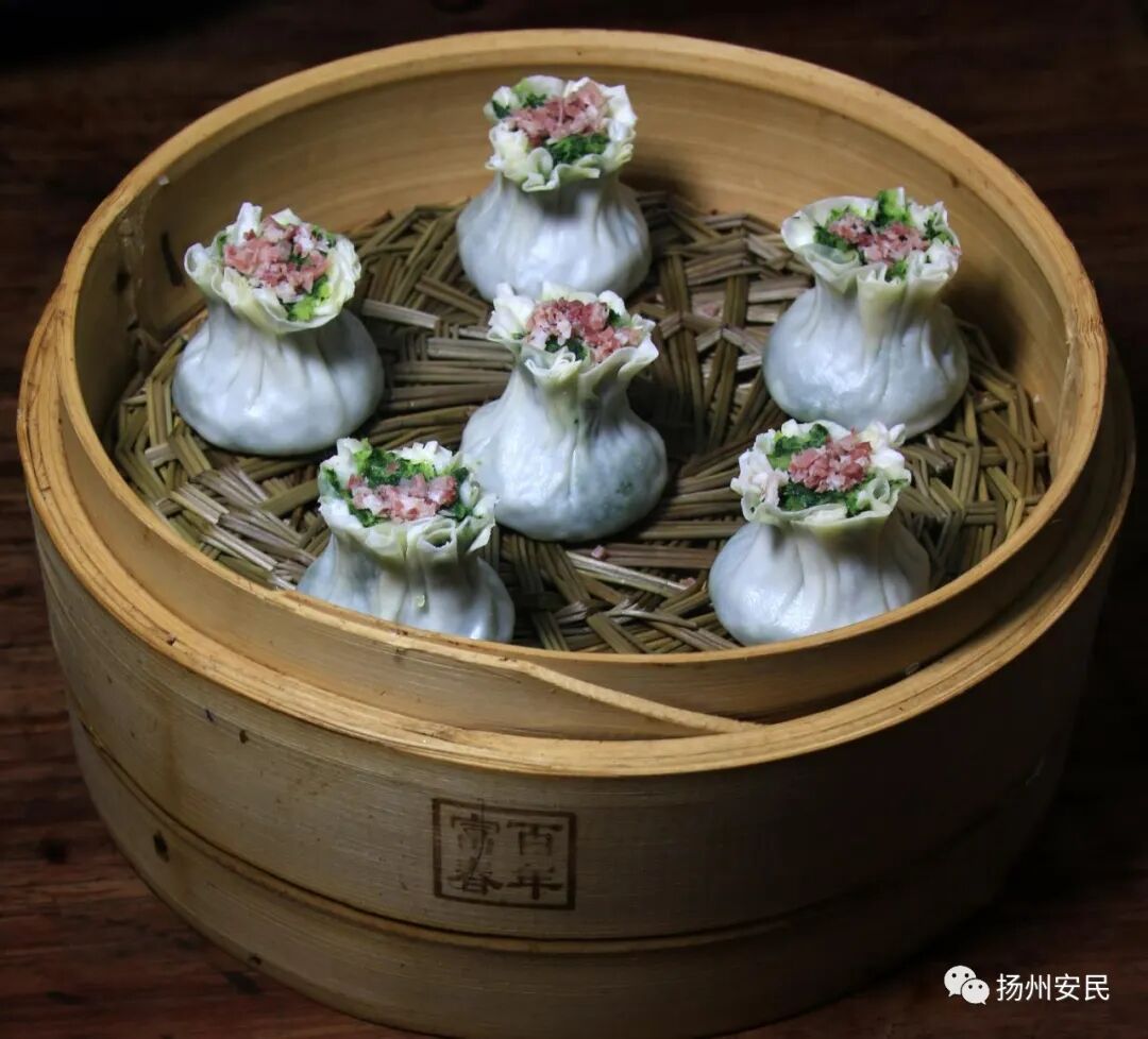 扬州安民吃在扬州翡翠烧卖