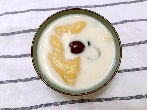 常熬夜的人这样吃鱼胶才最好！不同人群对症滋补，吃鱼胶才能事半