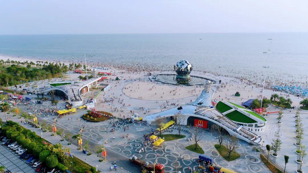 两会解读丨新服务点燃消费新引擎银海区做活做强服务业大文章