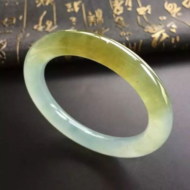 冰种翡翠是性价比最高的翡翠吗？