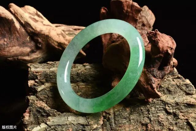翡翠，令人沉醉的东方之美